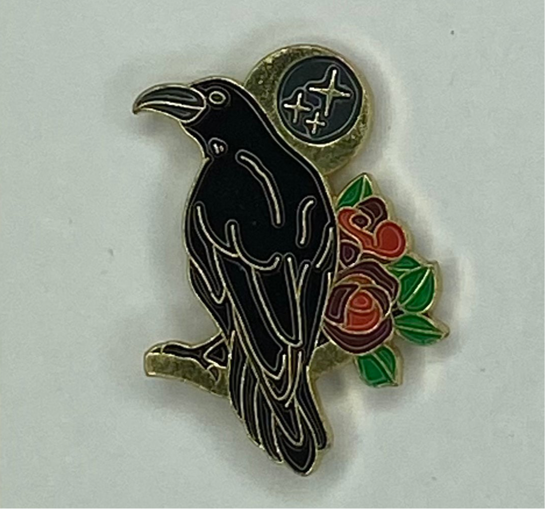 Cuervo Cuervo Rosa Roja Esmalte Pin