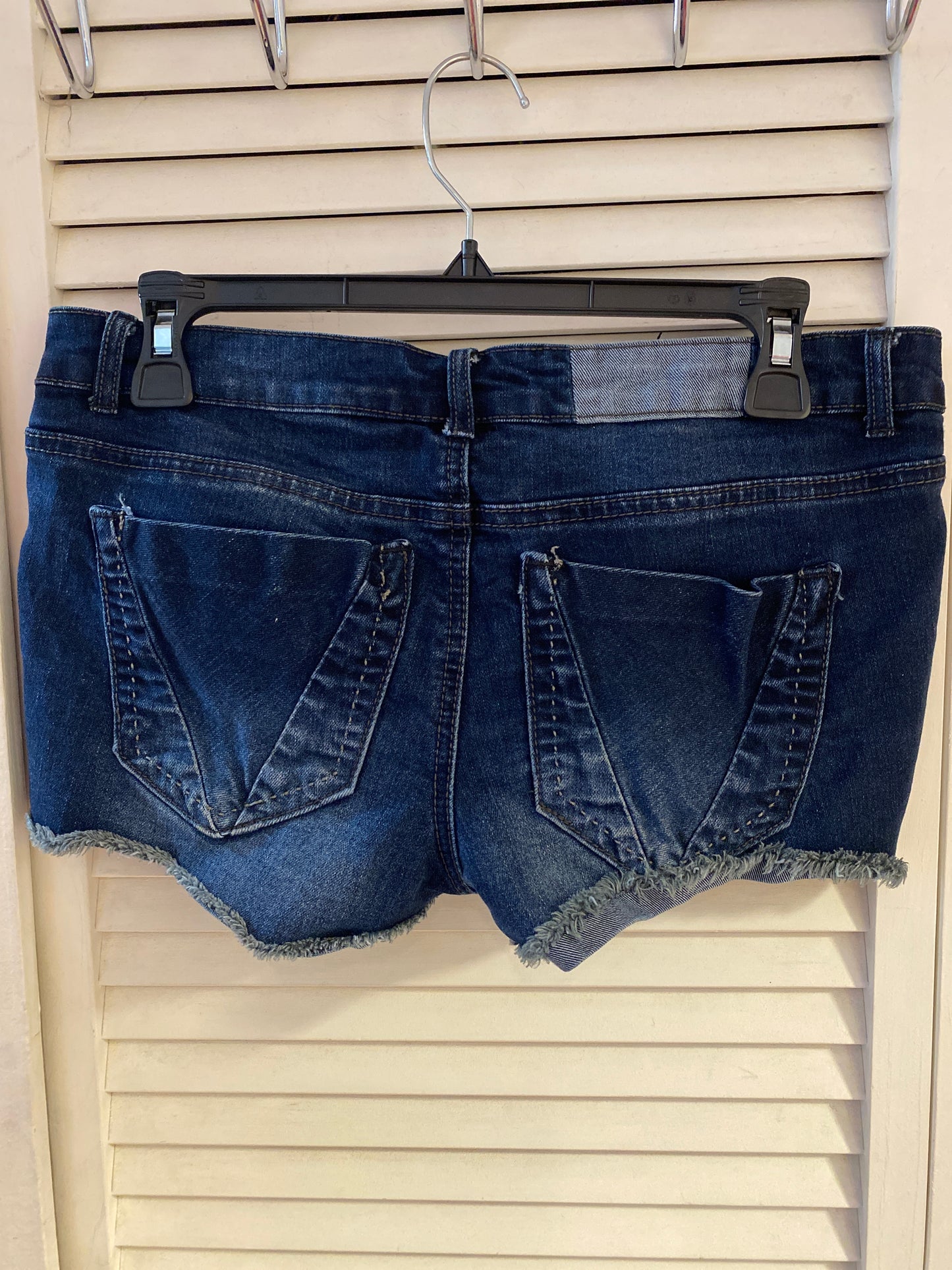 Vanilla Star Denim Shorts Size 7