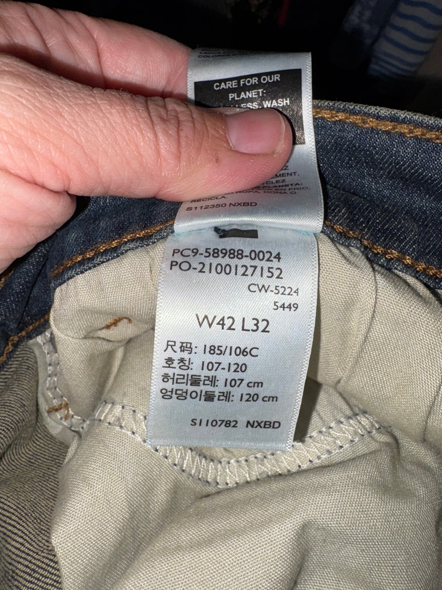 LEVIS Strauss STRAIGHT Leg Denim Jeans 42x32 1055