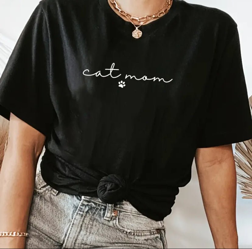 Cat Mom Graphic Tee Shirt