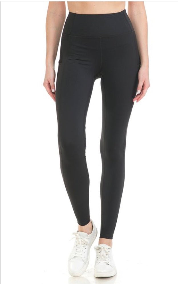 FINAL SALE Athletic Solid-Colored Leggings with Pockets | Comfortable & Functional Activewear (3 Colors)
