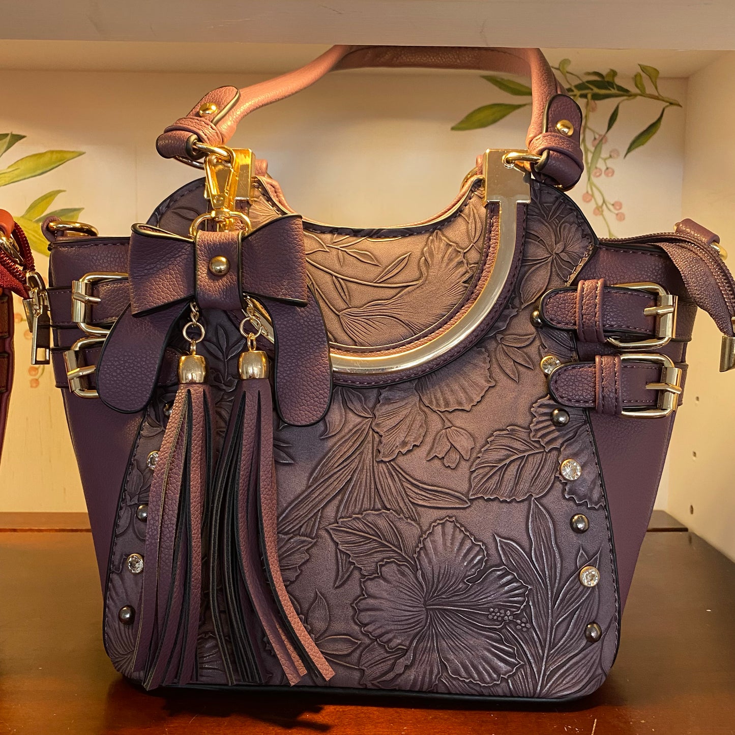 Sac à bandoulière orné de boucle florale pleine grandeur (4 couleurs)