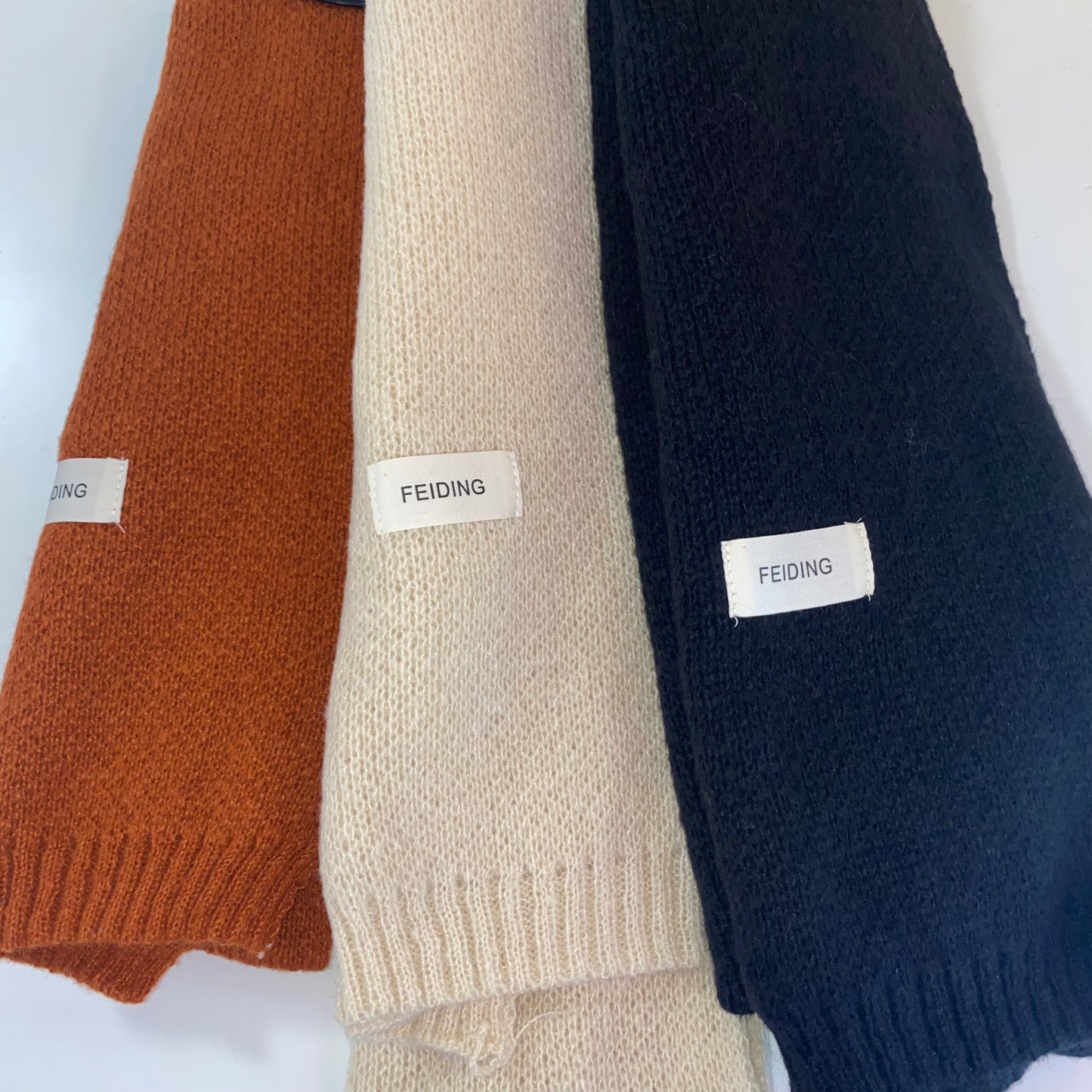 Feiding Knit Scarf