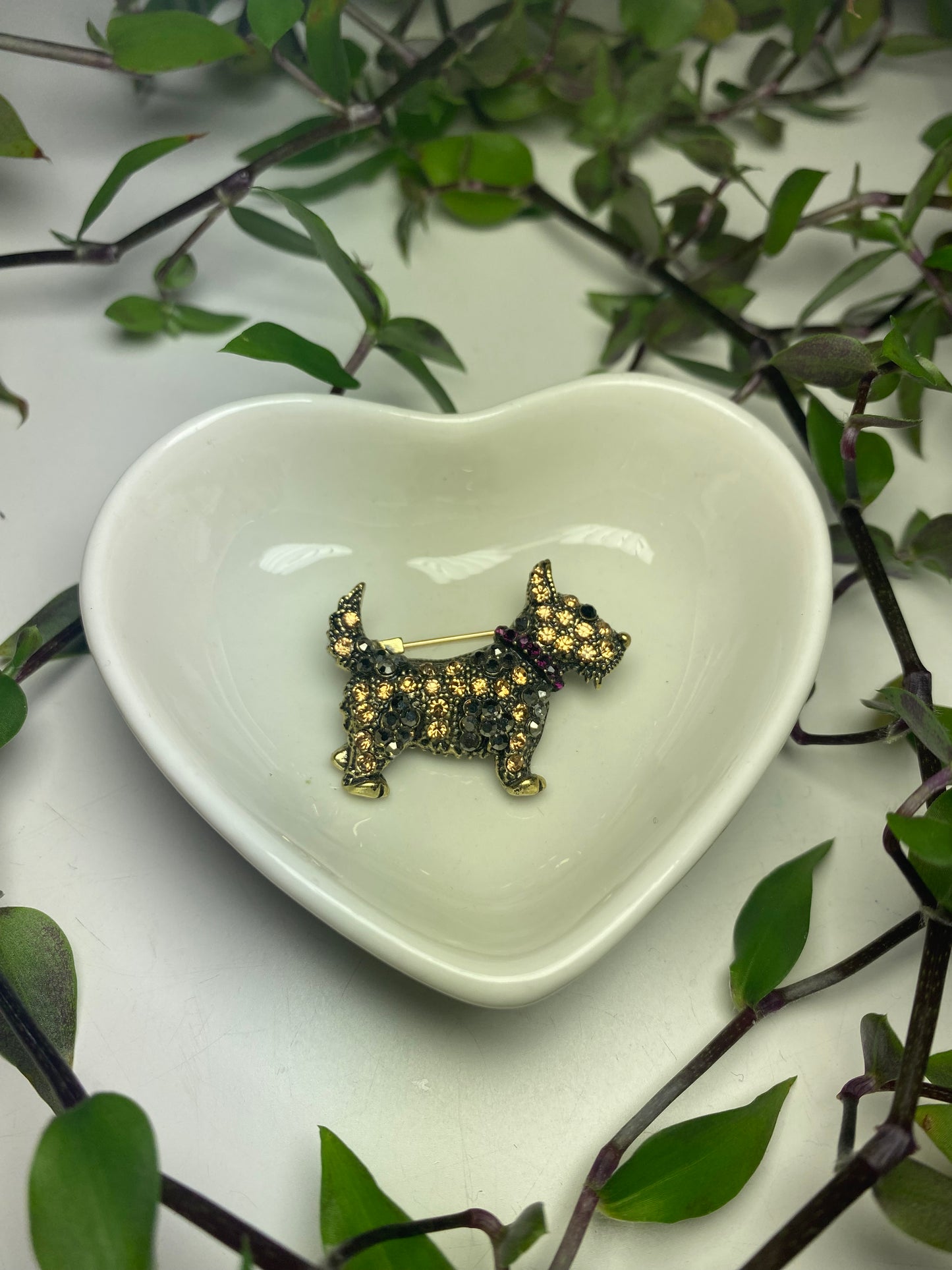 Scottie Dog Medium Size Brooch Pin