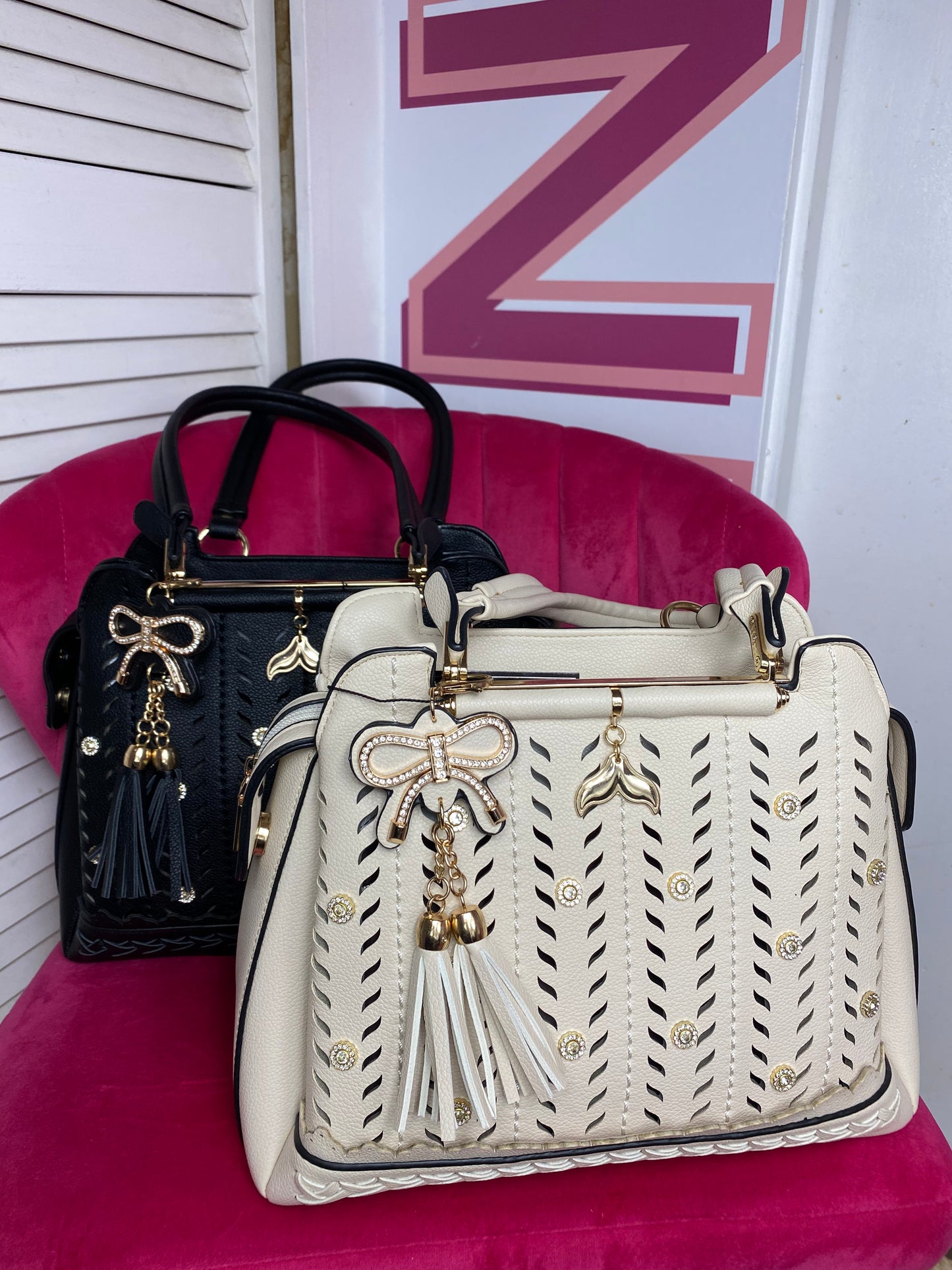 Bolso tipo cartera con diamantes de imitación (2 colores)