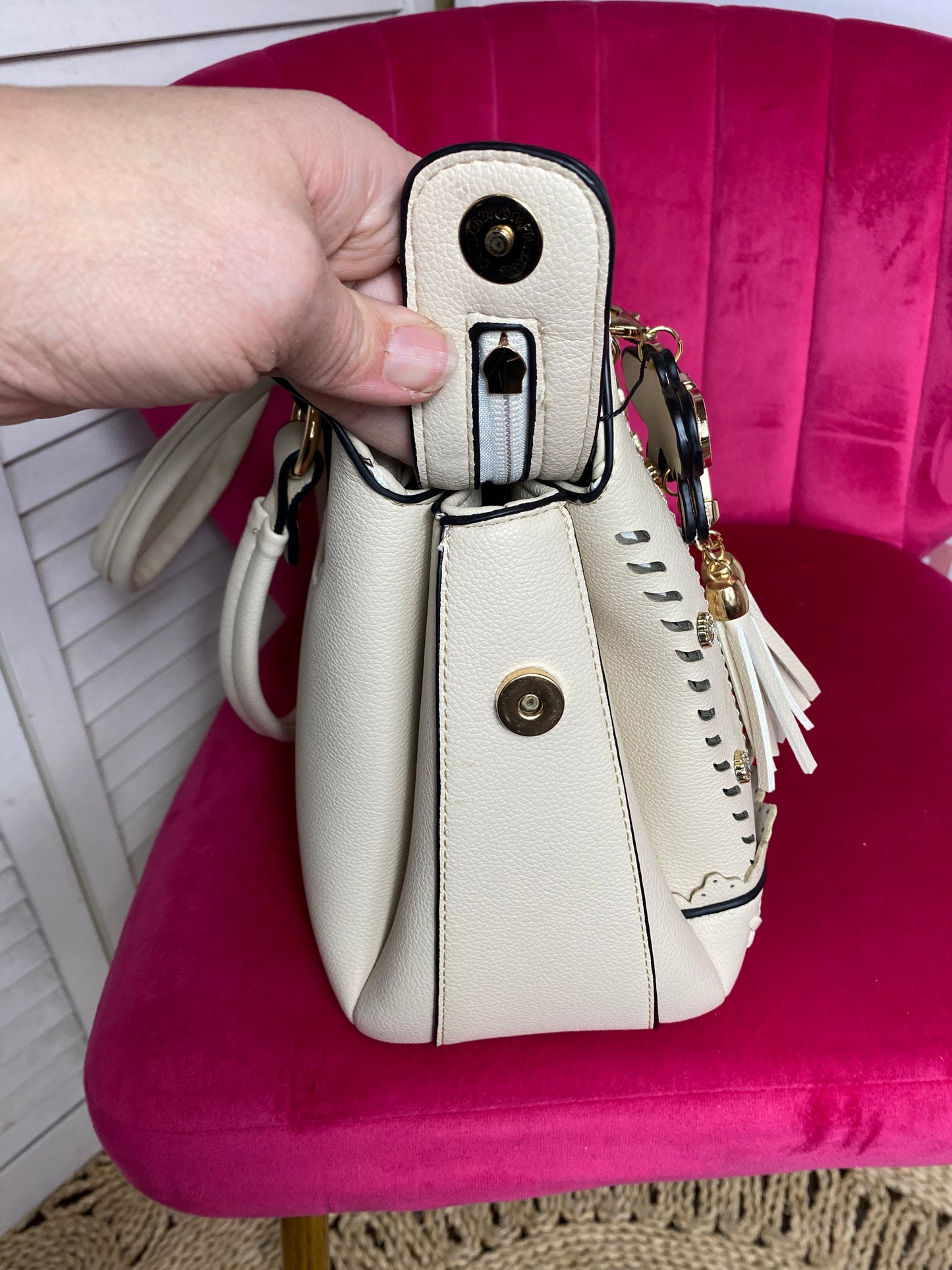 Bolso tipo cartera con diamantes de imitación (2 colores)