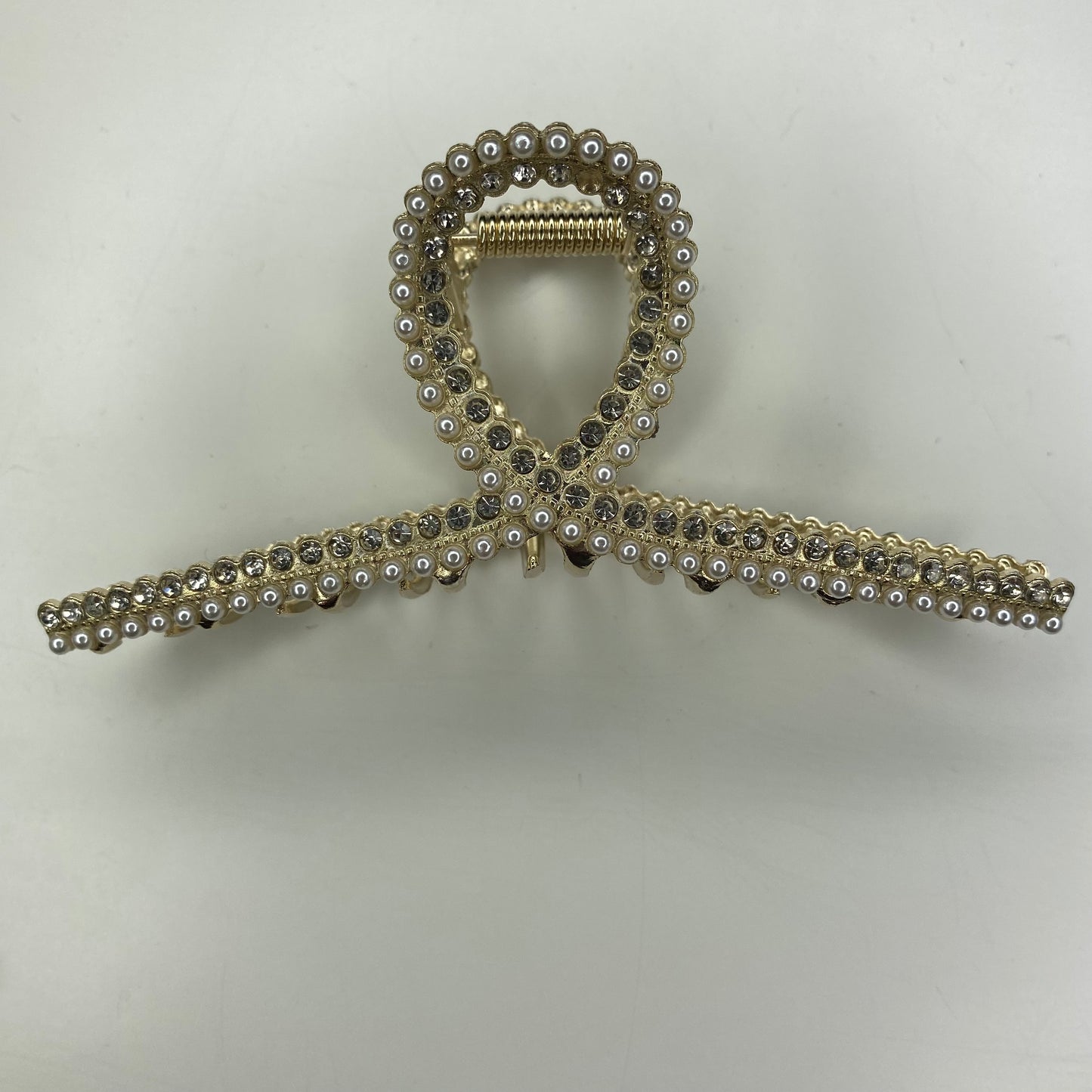 Griffe de cheveux de style boucle perlée en strass
