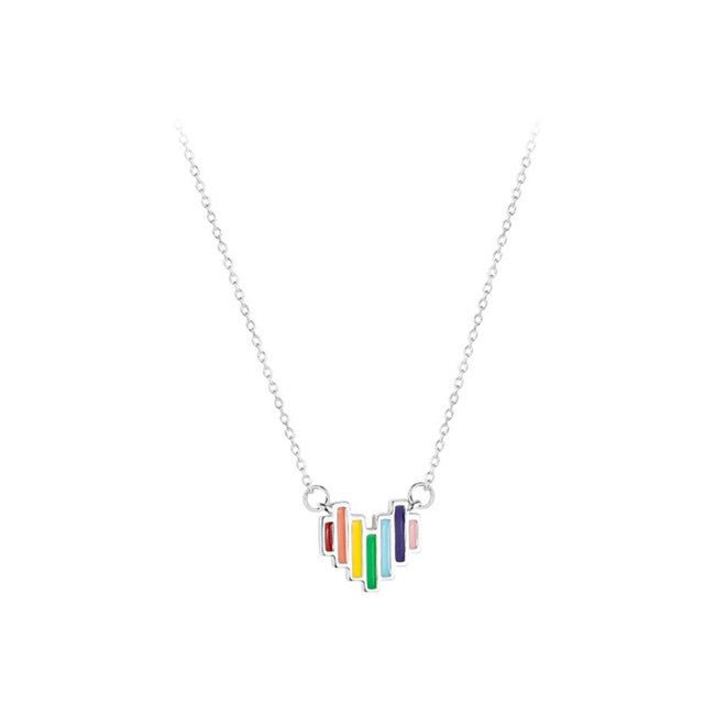 Collar de plata 925 con forma de corazón arcoíris