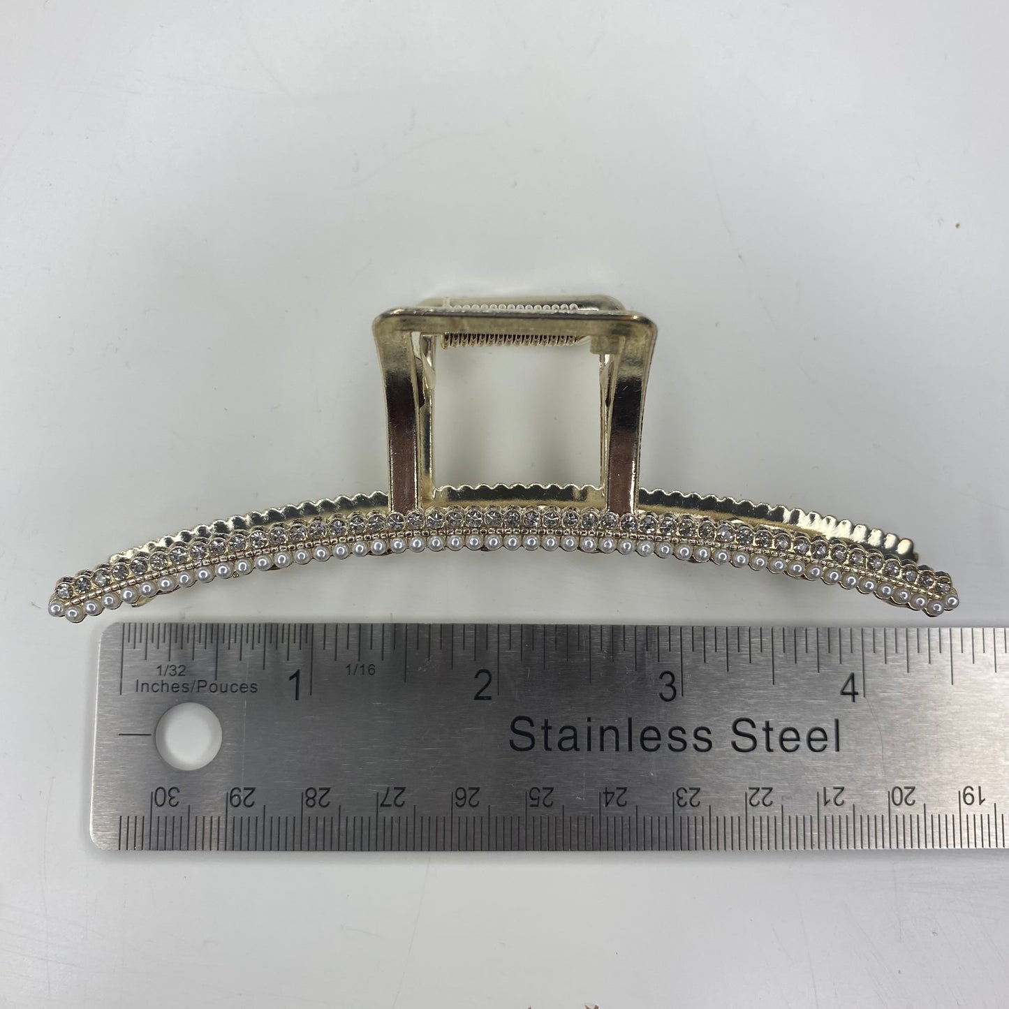 Pinza para el cabello de metal dorado cuadrada con cuentas de diamantes de imitación