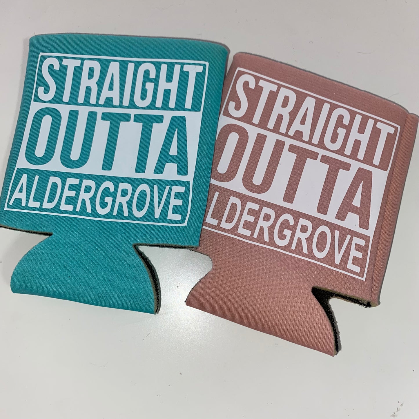 Directamente de Aldergrove Koozie