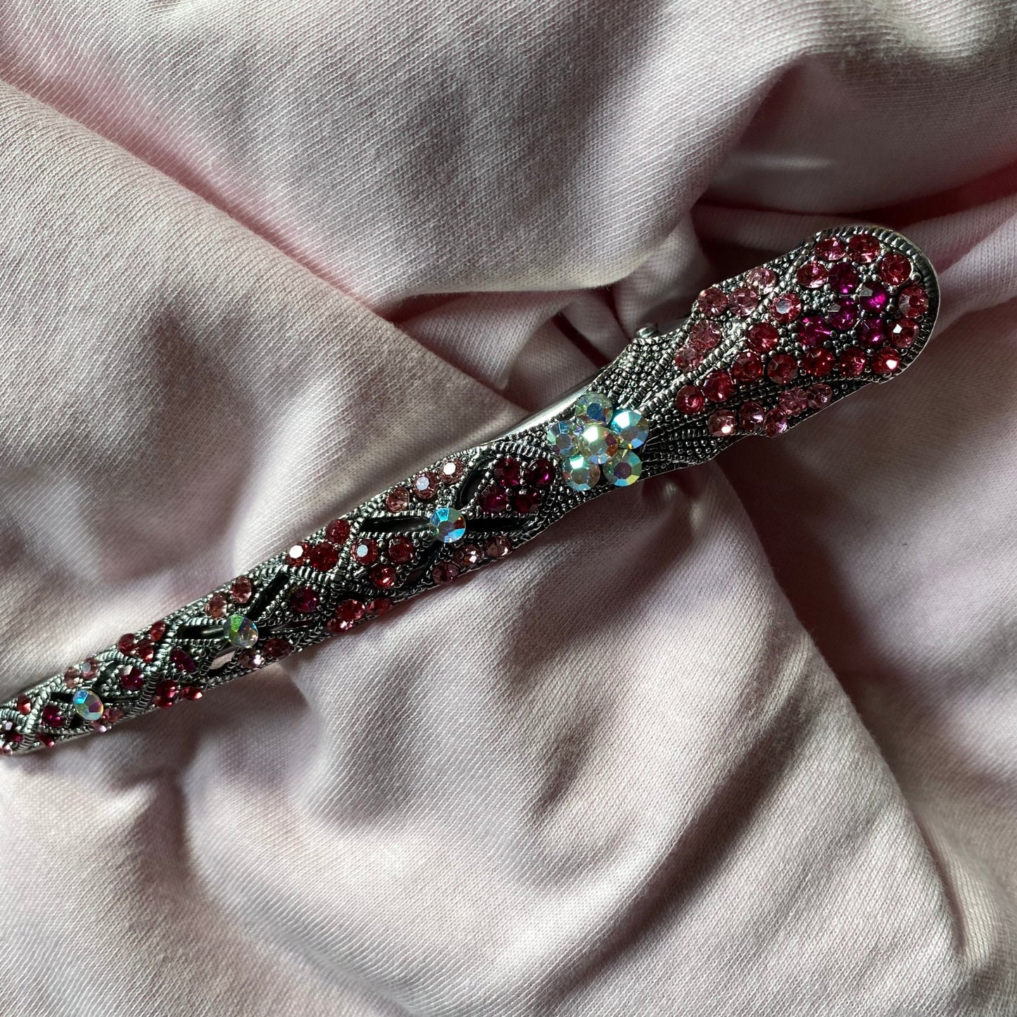 Pasador de pelo de diamantes de imitación plateado