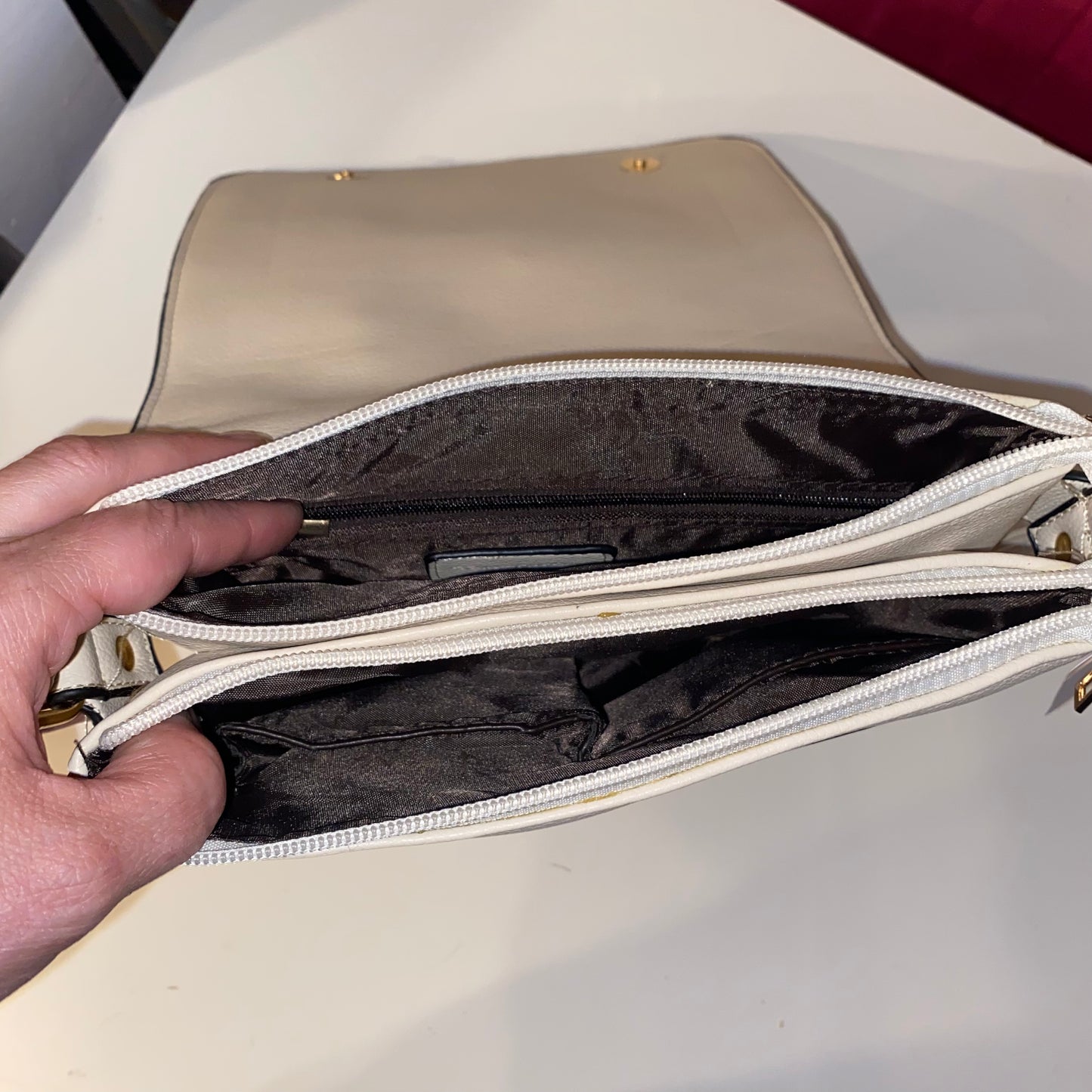 Bolso bandolera mediano con diamantes de imitación (2 colores)