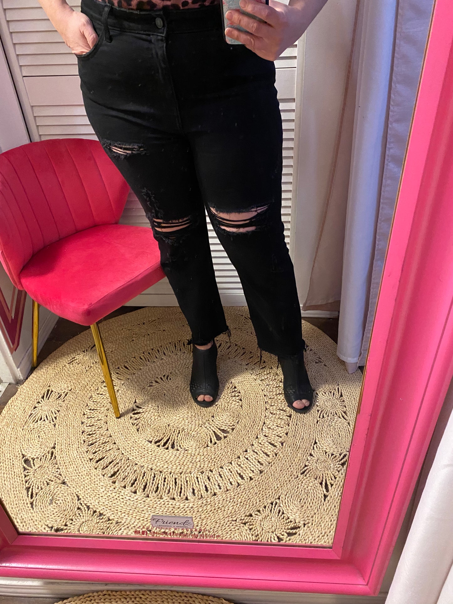 FINAL SALE Kendall Distressed Black STRECH Denim Jeans