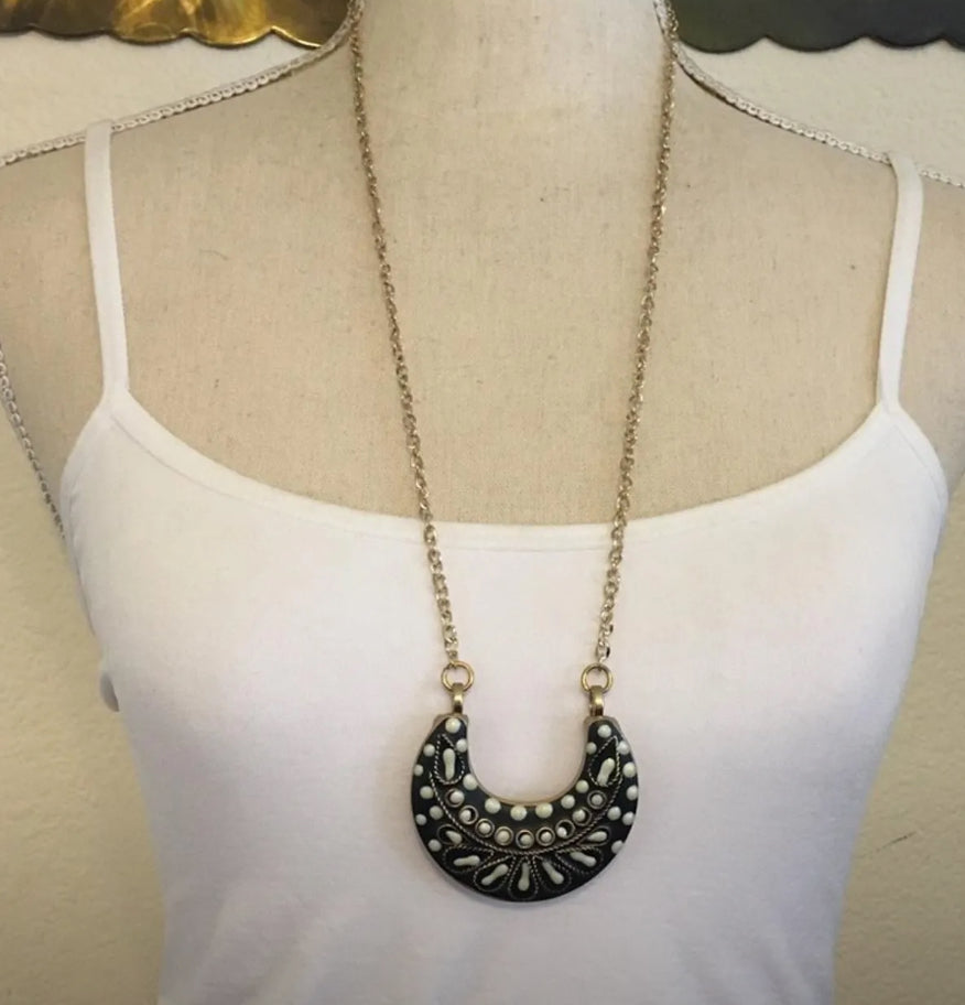 Black & Cream Medallion on gold chain Fashion Jewelry