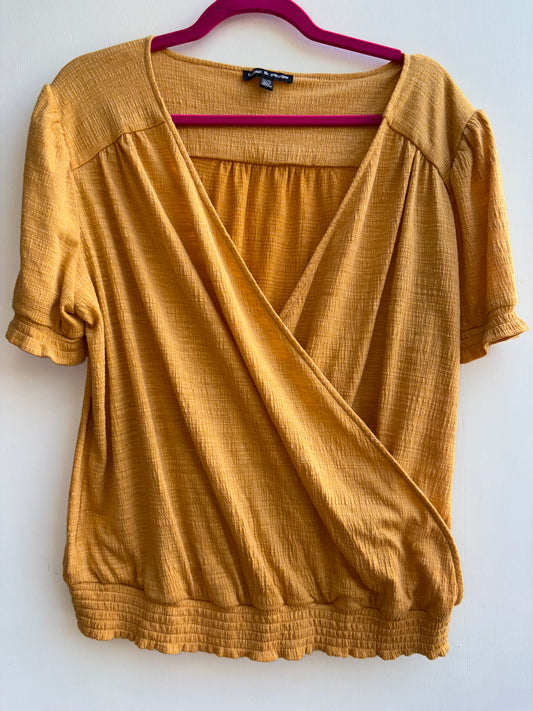 Cable & Gage Mustard Yellow V-Neck Wrap Top XLarge 1035