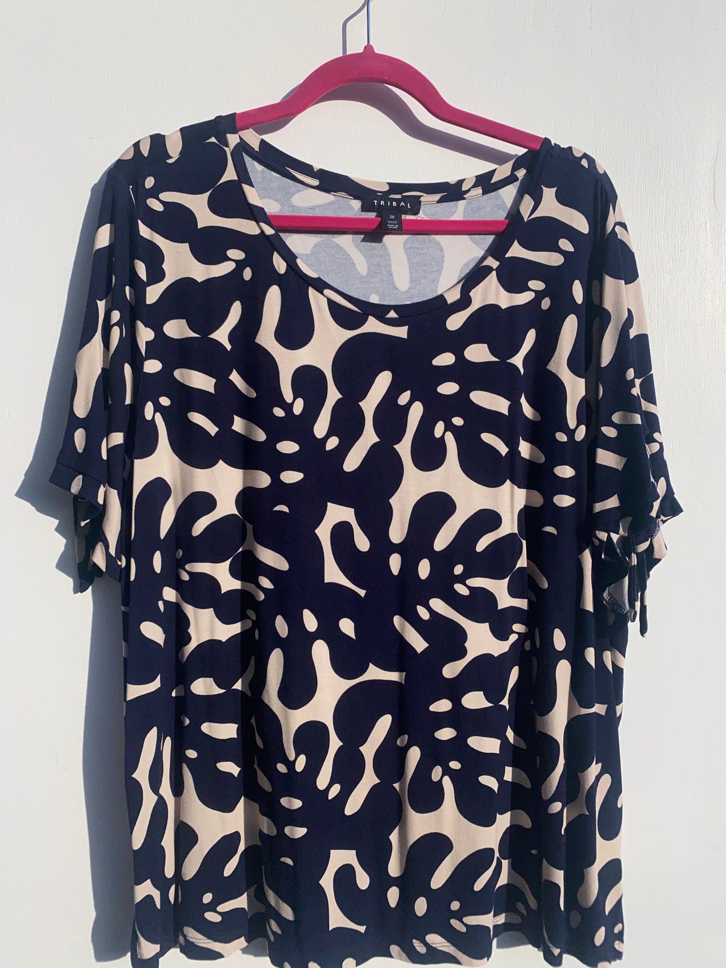 Navy Cream Palm Leave Top with Tie Sleeves 2X
