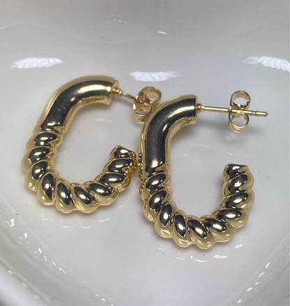 Spiral Half Twist Hoop Earrings 18K Gold Plated