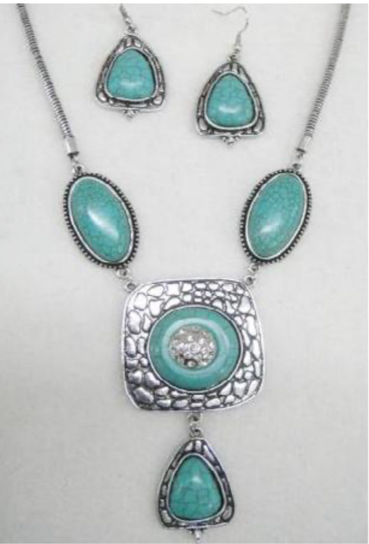 Santa Fe Turquoise Dyed Fashion Necklace Set 