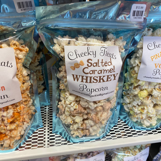 Popcorn aux friandises effrontées au caramel salé