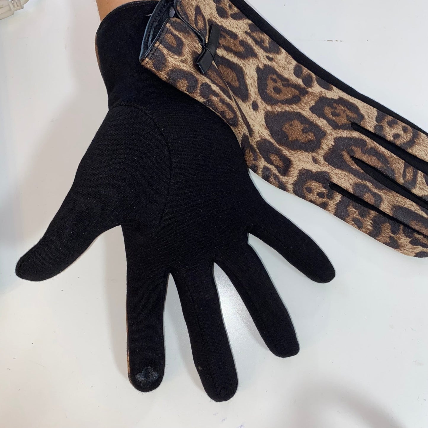 Leopard Gloves with Text Tips