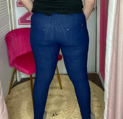 Jean en denim extra extensible de couleur bleu jegging