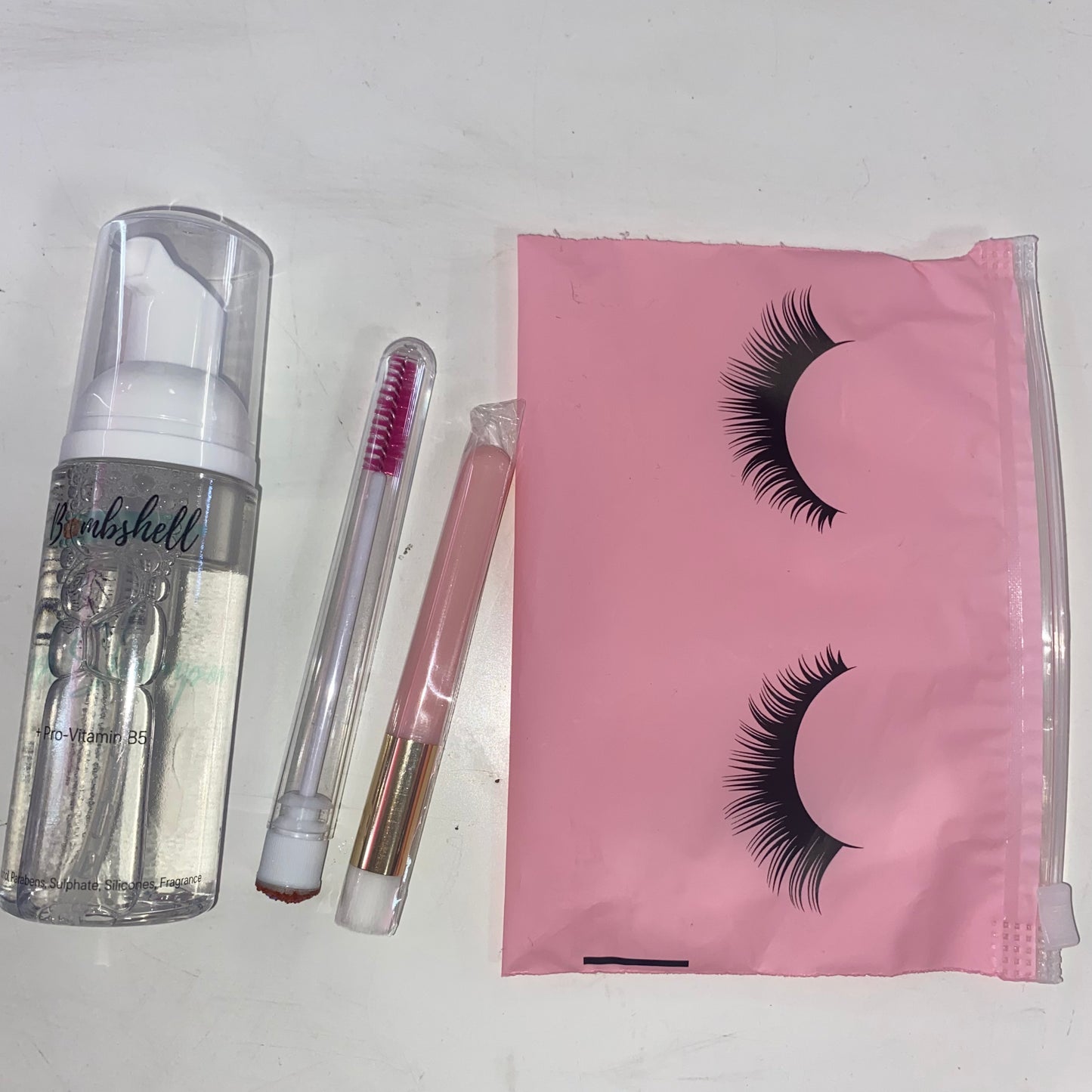 Kit de soins des cils Bombshell BAIN ET CORPS