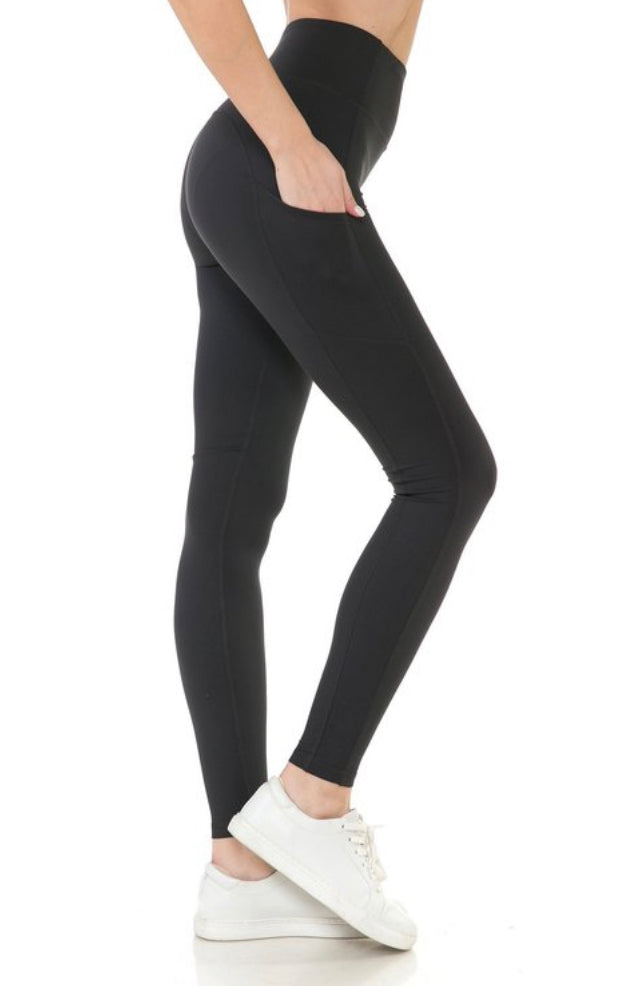 Athletic Solid Coloured Leggings with Pockets (3 Colors)