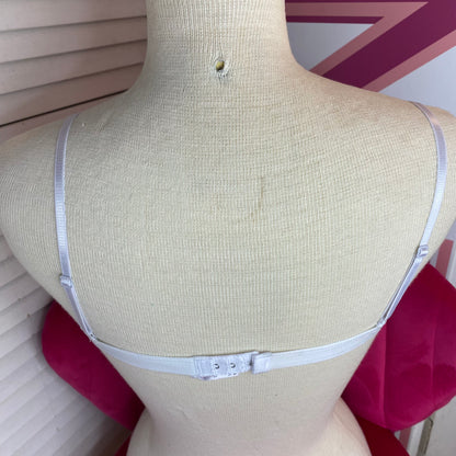 Soutien-gorge en dentelle blanche avec fermeture frontale