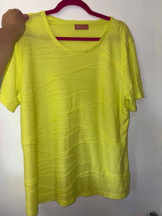 Ripple Lime Green Short Sleeve Top