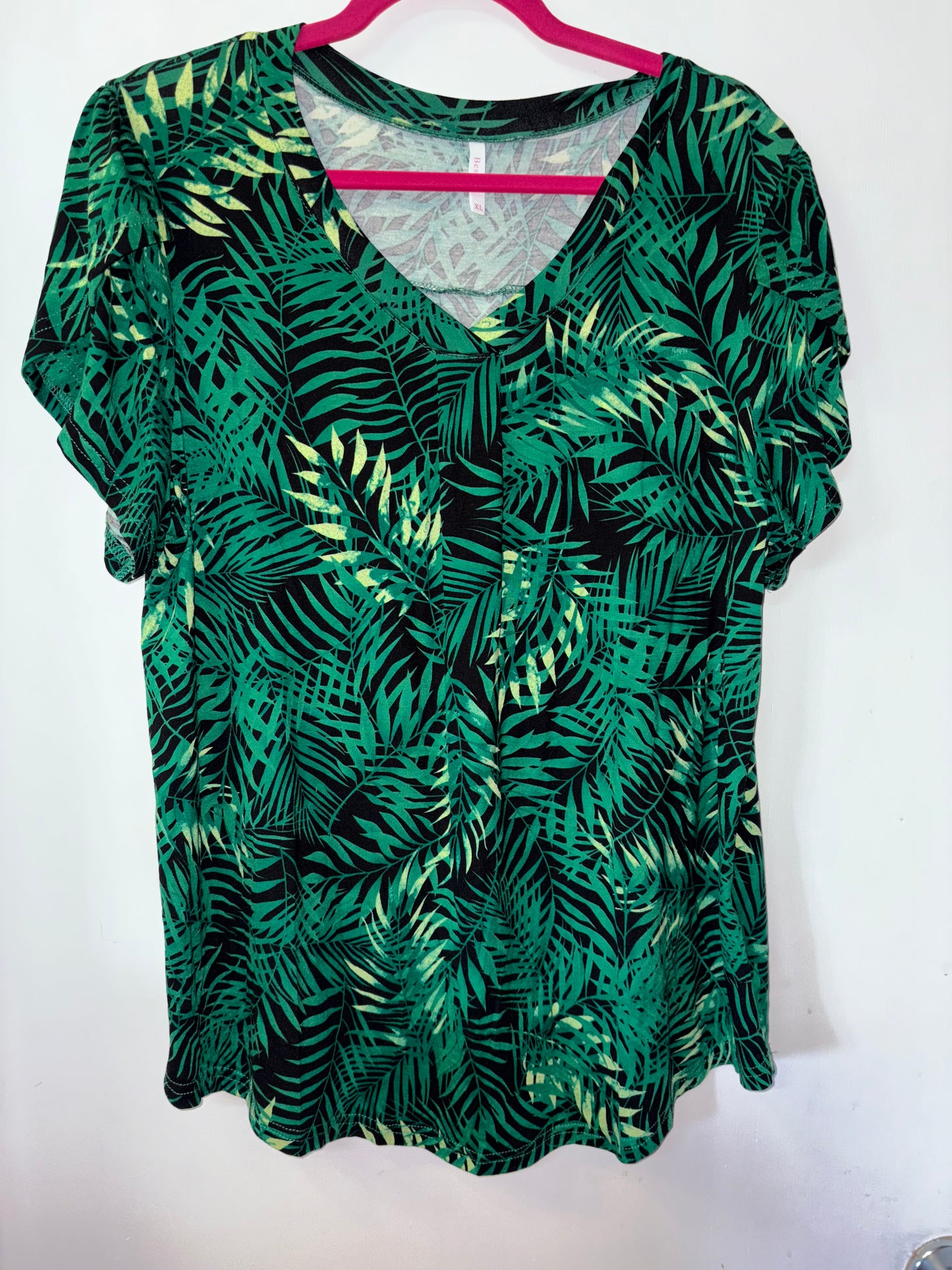 FINAL SALE Palm Green Hem VNeck Top
