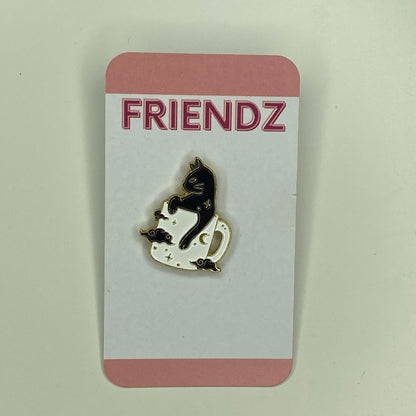 Pin de esmalte de café de gato